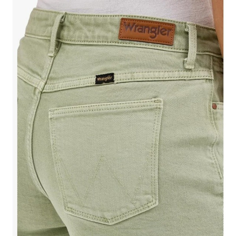 Wrangler Vintage Short Womens 2/26 Sage Green Raw Hem NWT - Picture 6 of 8